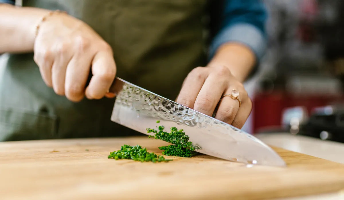 Mastering the Art of Cooking-Why Sharp Edges Are Essential for Every Chef