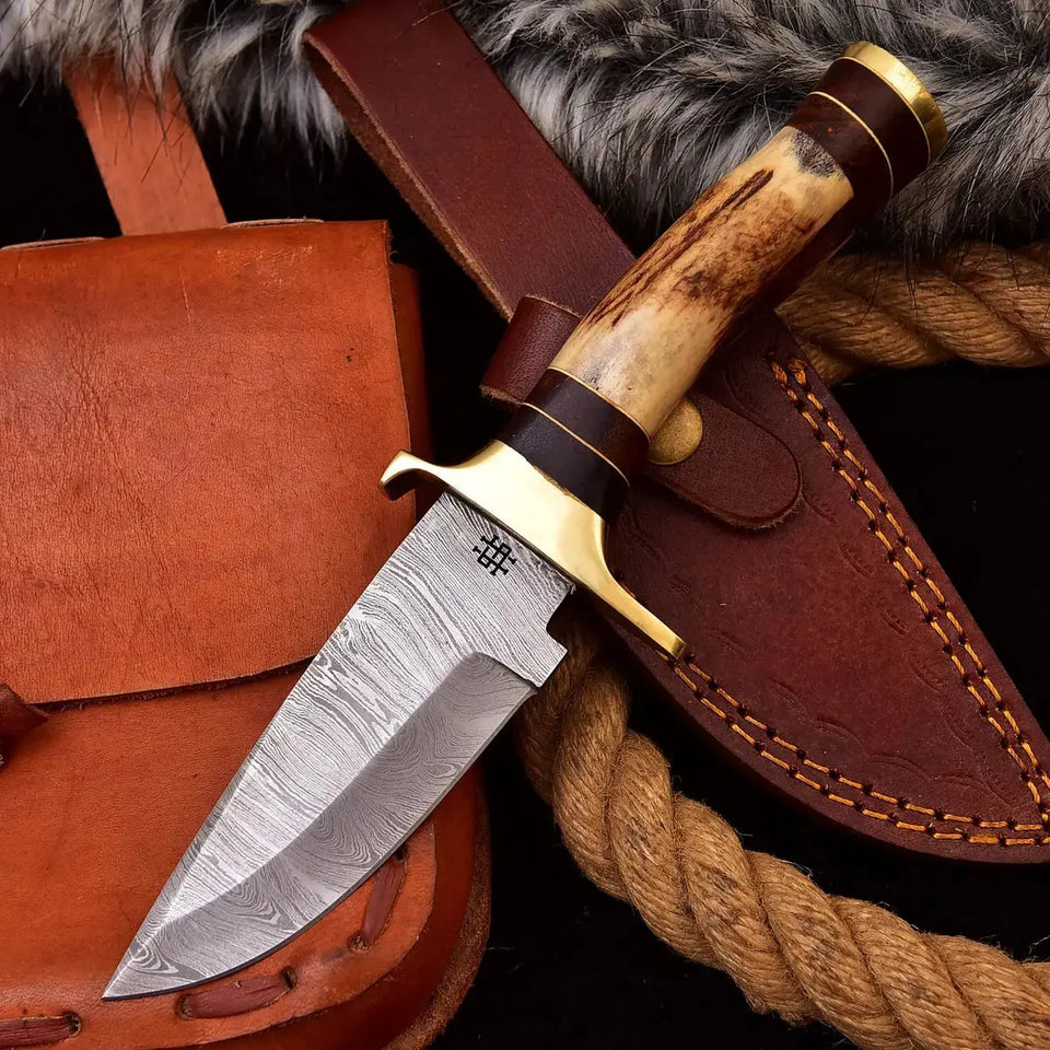 Custom Hand Forged Damascus Steel Hinting Knife Brass Guard & Stag Handle HSHK-113  Himalayan steel