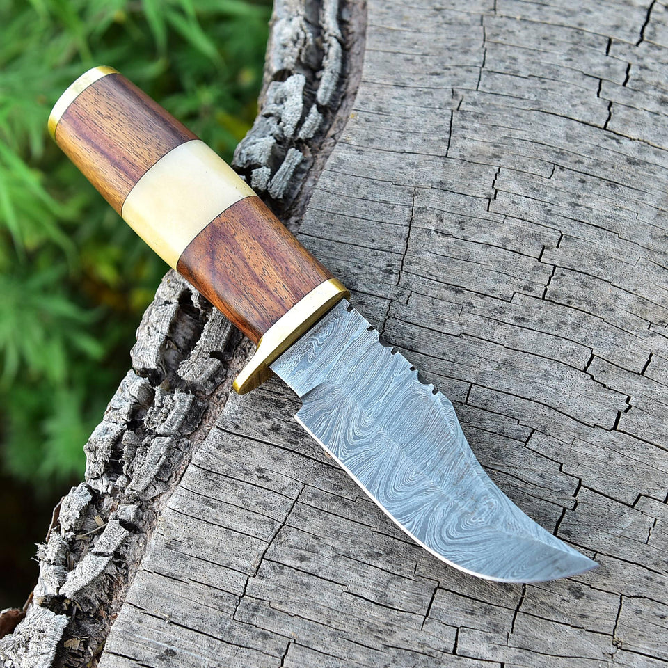 Custom Handmade Twist Damascus Steel Skinner Fishing Knife HSHK-103 - Himalayan steel