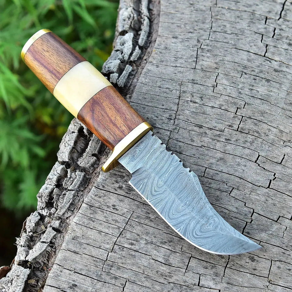 Handmade Damascus Steel Skinner Knife-Fixed Blade Hunting Knife With Brass Guard HSHK-103  Himalayan steel