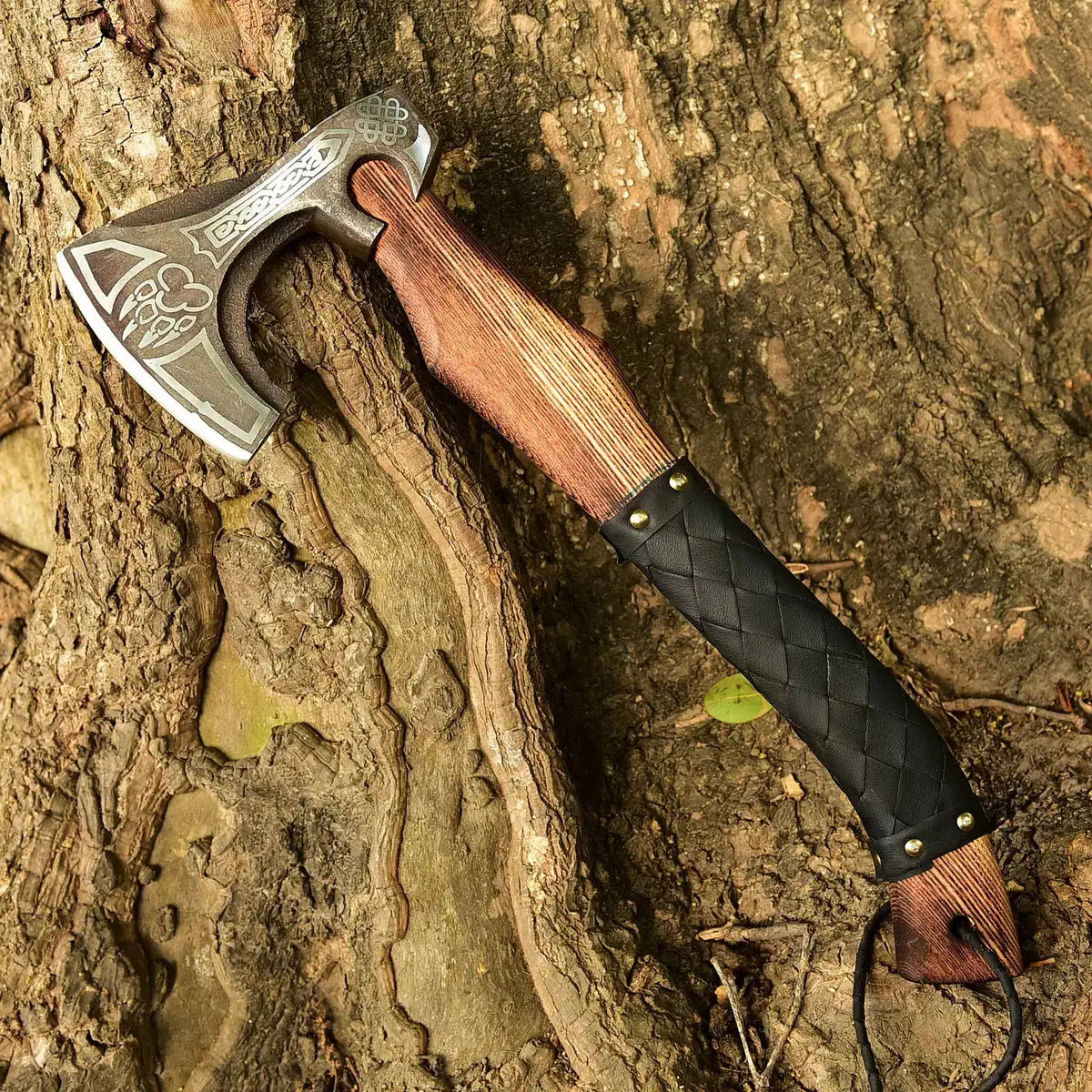 Premium Handmade Forged High Carbon Steel Tomahawk Axe-Best In USA ...